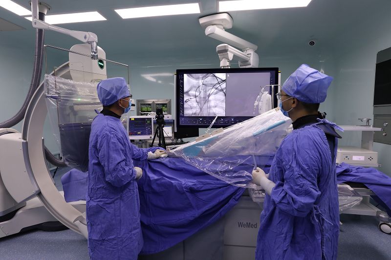 中国首例机器人辅助全脑血管造影手术成功精心整理哦
